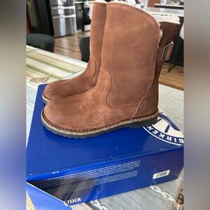 Women’s 36 Birkenstock Uppsala Boots